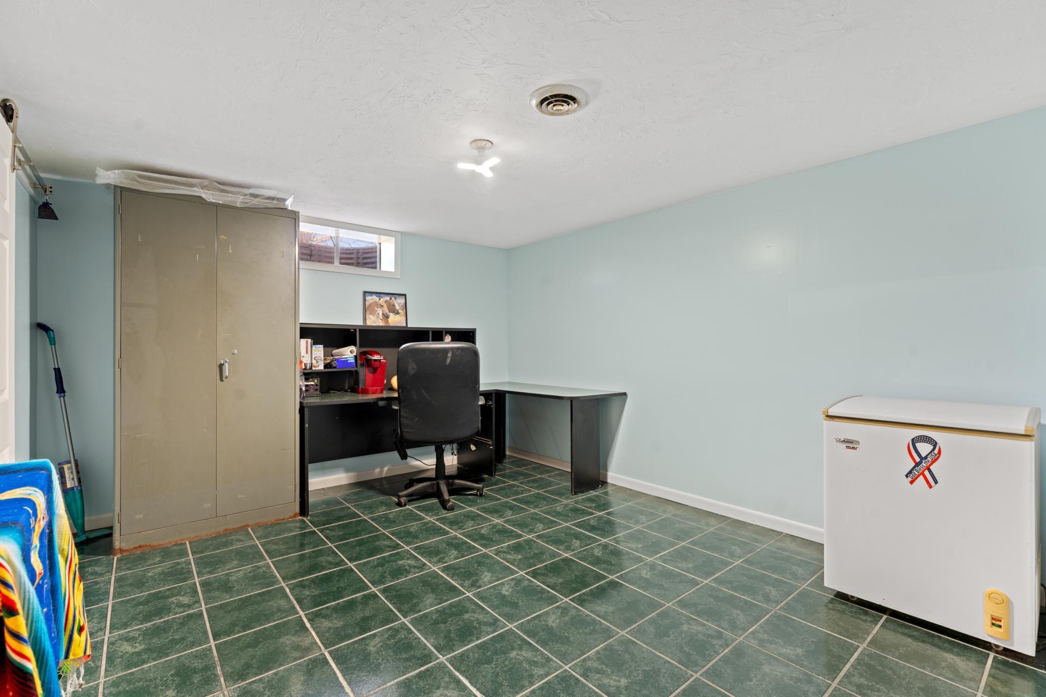 25435 555th Avenue Austin, MN 55912 - Photo 27 of 53