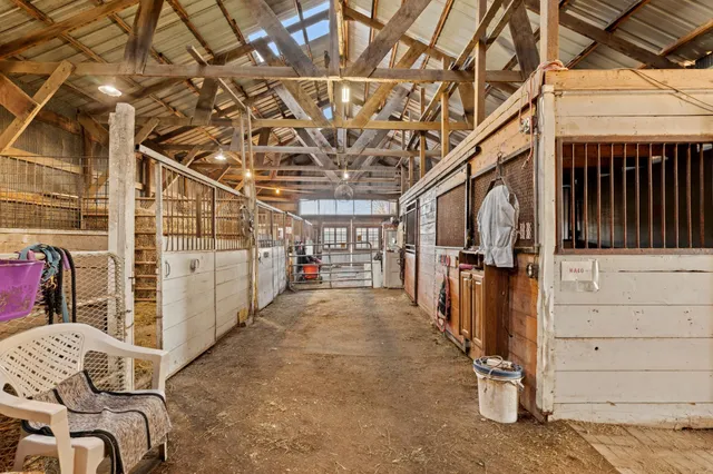 $575,000 | 25435 555th Avenue, Austin, MN 55912