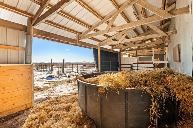 $575,000 | 25435 555th Avenue, Austin, MN 55912