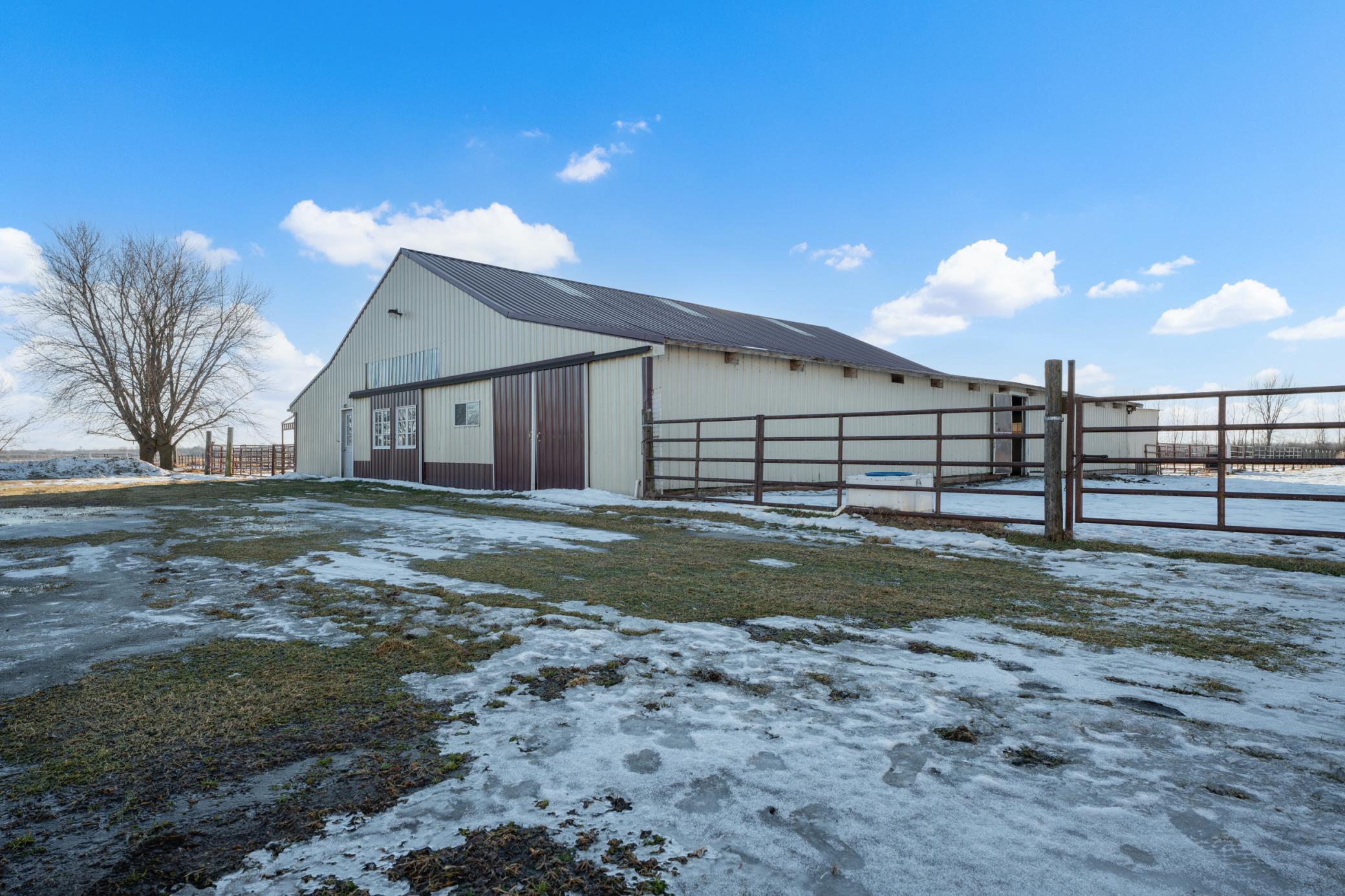 25435 555th Avenue Austin, MN 55912 - Photo 49 of 53