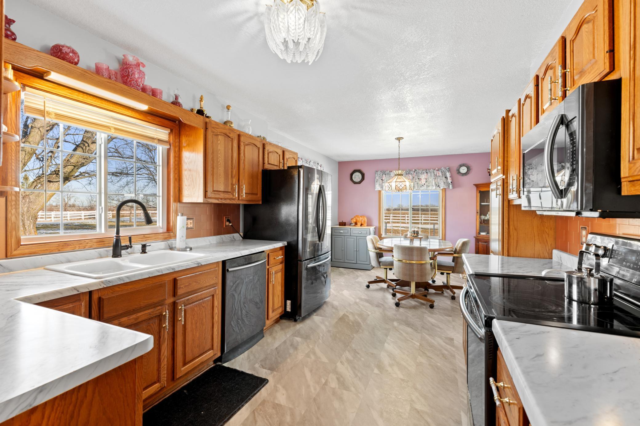 25435 555th Avenue Austin, MN 55912 - Photo 10 of 53