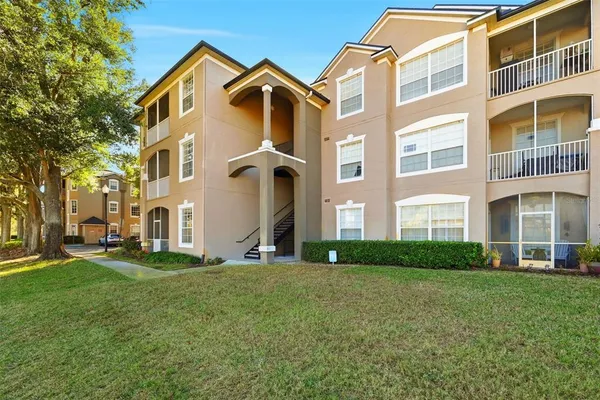 $2,000 | 7123 Yacht Basin Avenue, Unit 317, Orlando, FL 32835