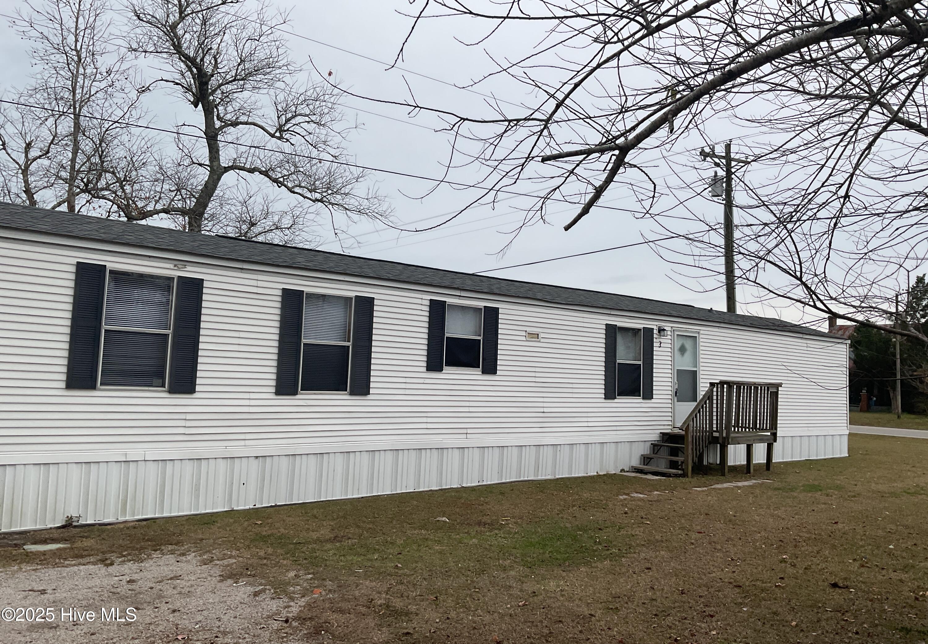 104 McCausley Road, Unit LOT 3 Hubert, NC 28539 - Photo 1 of 7 Front of house