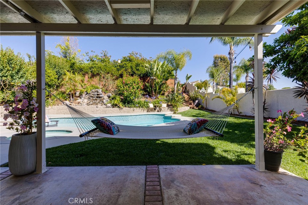 31952 Mill Stream Road Trabuco Canyon, CA 92679 - Photo 9 of 74