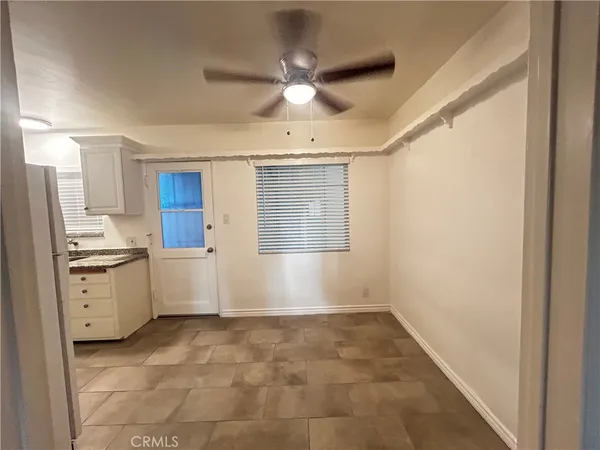 $1,989 | 5636 Willowcrest Avenue, Unit 2, North Hollywood, CA 91601