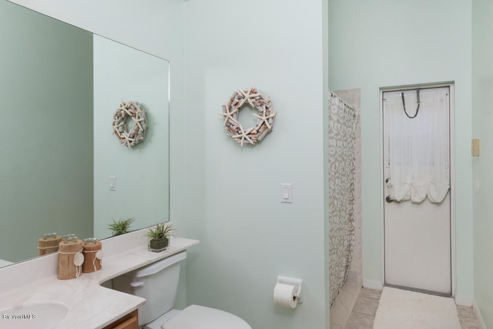 1673 Long Pine Road Melbourne, FL 32940 - Photo 14 of 16 Bathroom 3