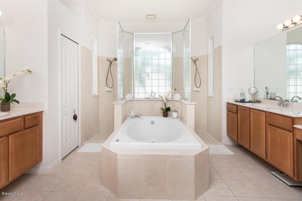 1673 Long Pine Road Melbourne, FL 32940 - Photo 8 of 16 Master Bath