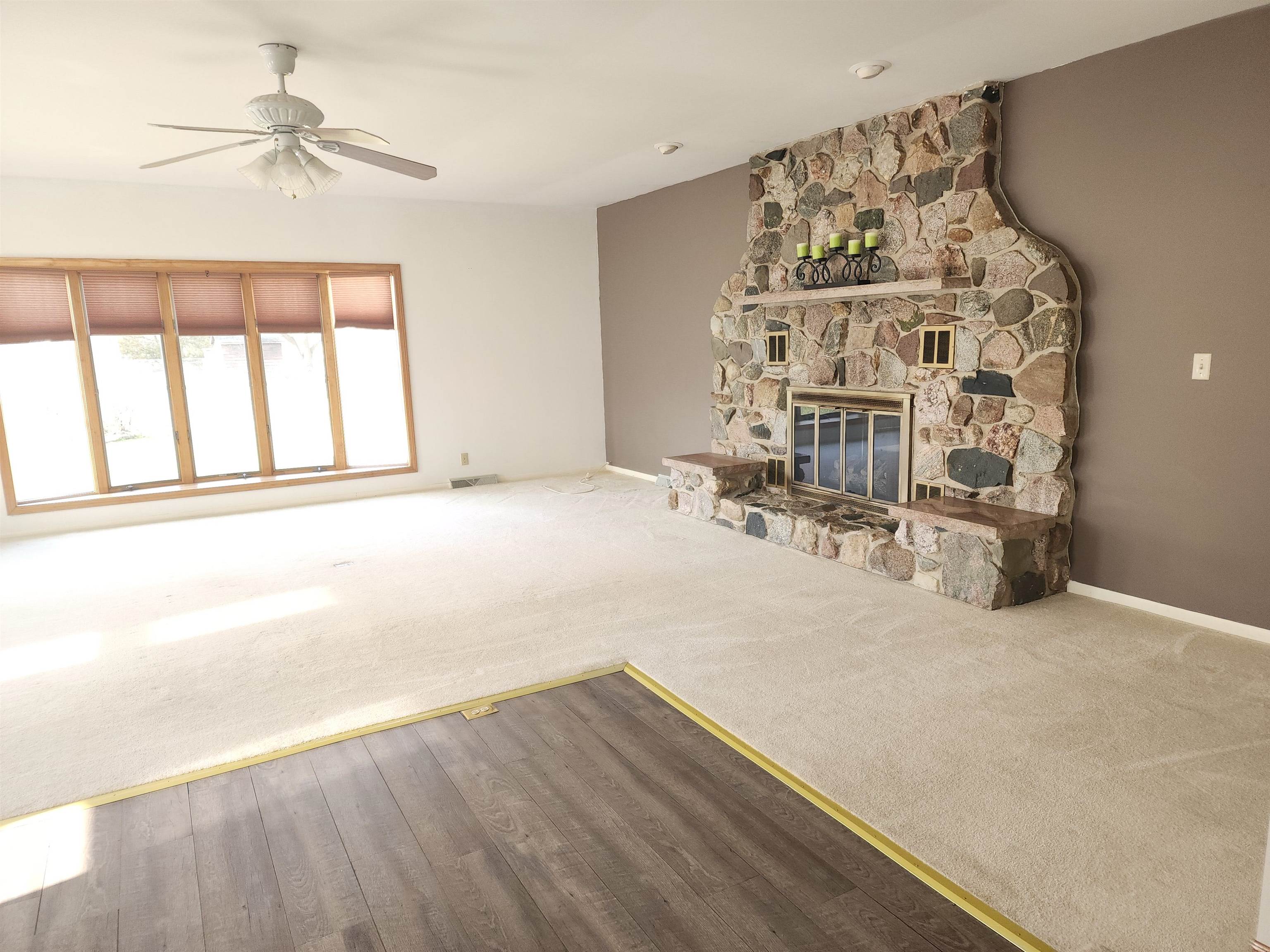 4724 2 Mile Road Bay City, MI 48706 - Photo 7 of 37 Gallery Image 7