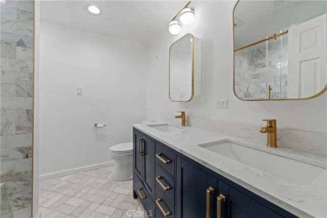 $675,000 | 1525 North Hayworth Avenue, Unit 205, Los Angeles, CA 90046