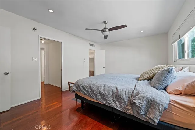 $675,000 | 1525 North Hayworth Avenue, Unit 205, Los Angeles, CA 90046
