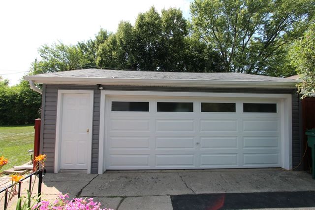 1412 Hainesville Road Round Lake Beach, IL 60073 - Photo 15 of 20 Gallery Image 15