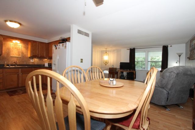 1412 Hainesville Road Round Lake Beach, IL 60073 - Photo 7 of 20 Gallery Image 7