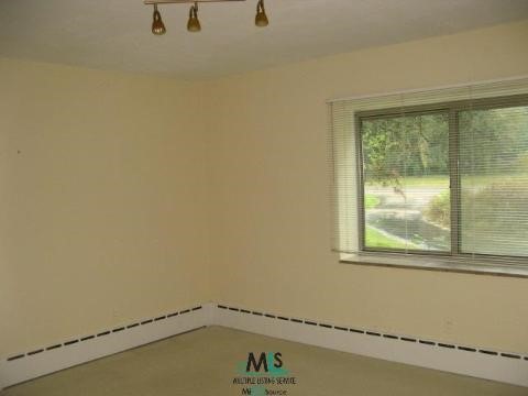 3586 North Adams Road Troy, MI 48084 - Photo 8 of 12 387740-7.JPG