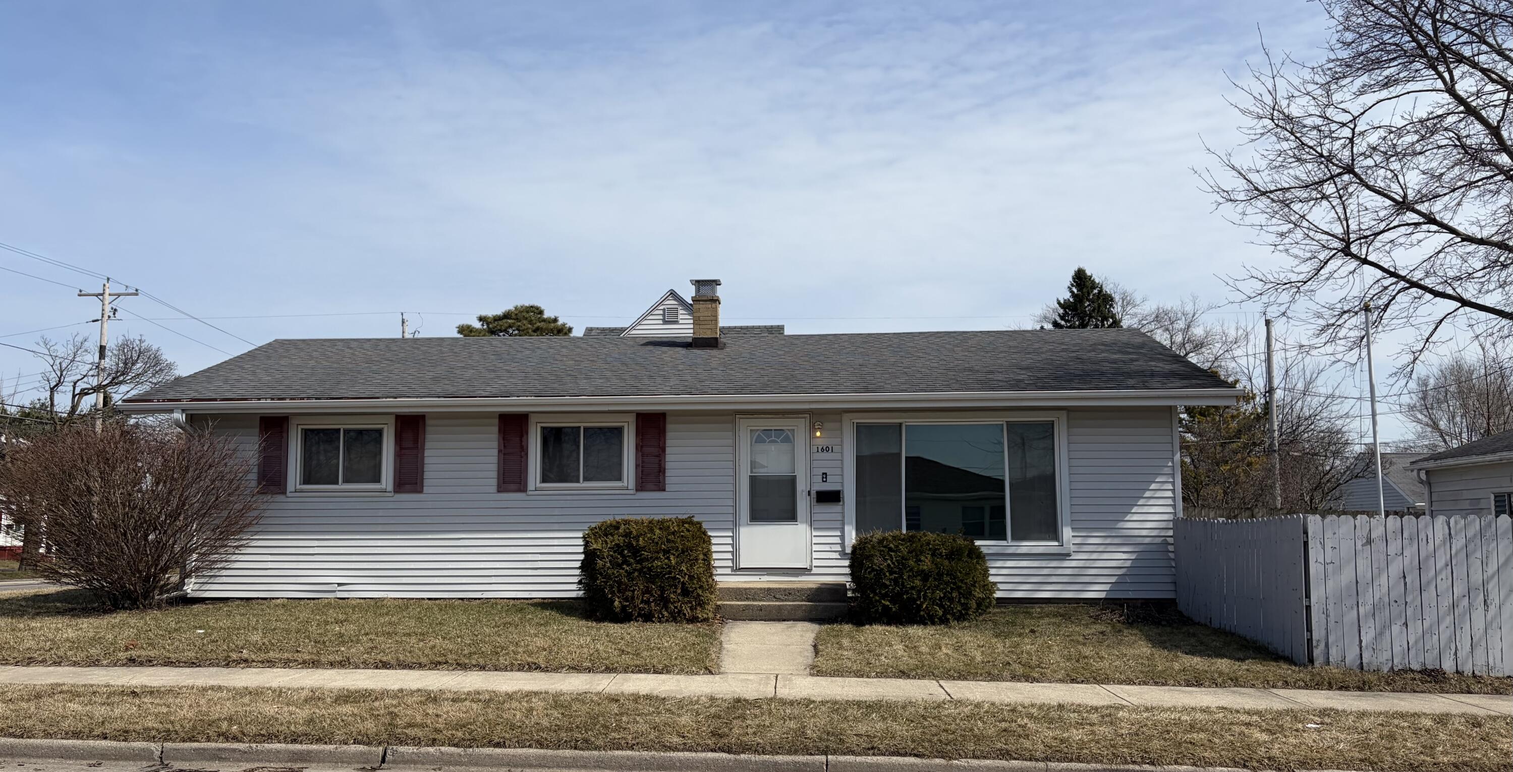 1601 Virginia Street Racine, WI 53405 - Photo 1 of 1 Front
