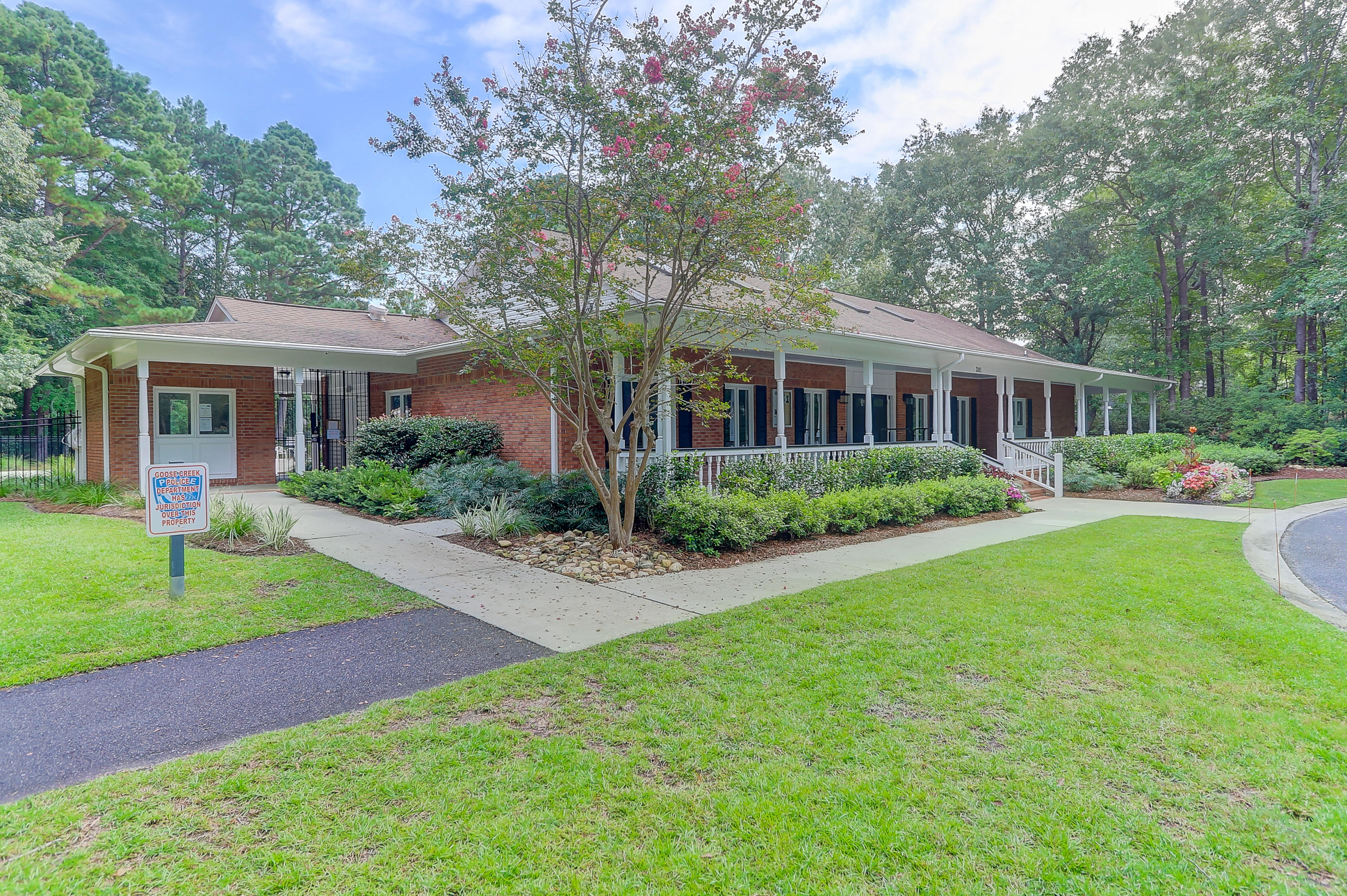 319 Commons Way Goose Creek, SC 29445 - Photo 31 of 37 Clubhouse