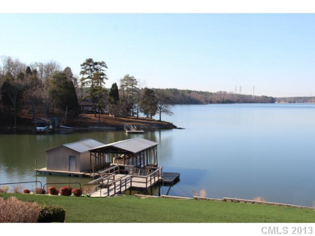 2215 Seaside Road York, SC 29745 - Photo 3 of 16 Gallery Image 3