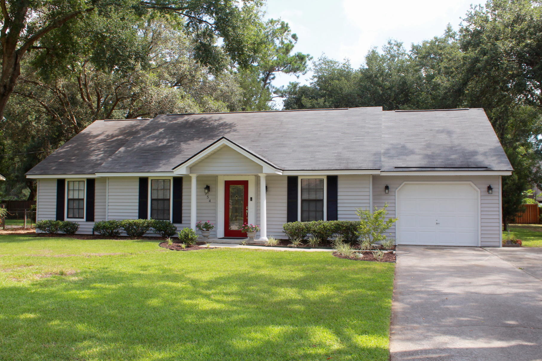 754 Tallwood Road Charleston, SC 29412 - Photo 1 of 15 Front view