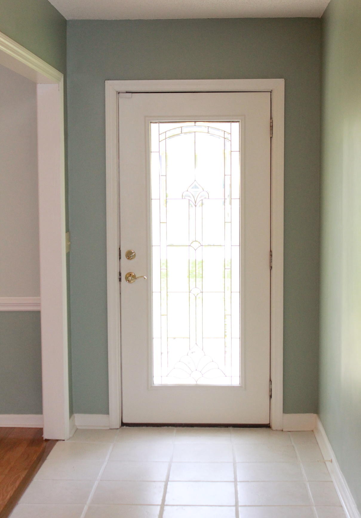 754 Tallwood Road Charleston, SC 29412 - Photo 3 of 15 Tiled entry