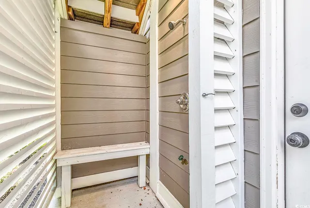 $779,999 | 6 Cottage Drive, Murrells Inlet, SC 29576