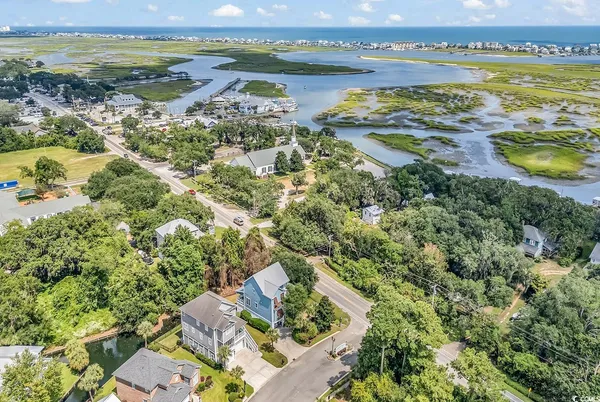 $749,900 | 6 Cottage Drive, Murrells Inlet, SC 29576