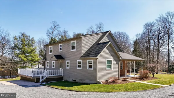 a front view of house with yard