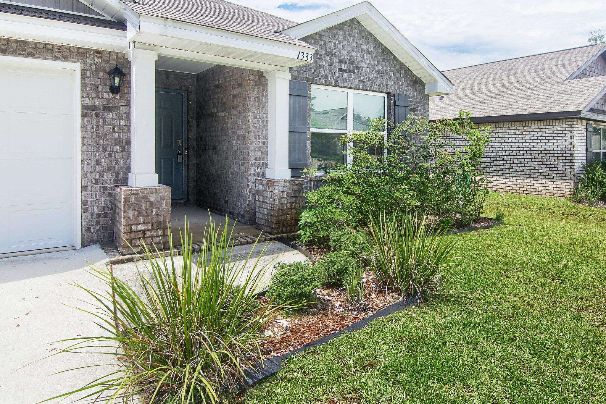 1333 Majesty Loop Foley, AL 36535 - Photo 2 of 24