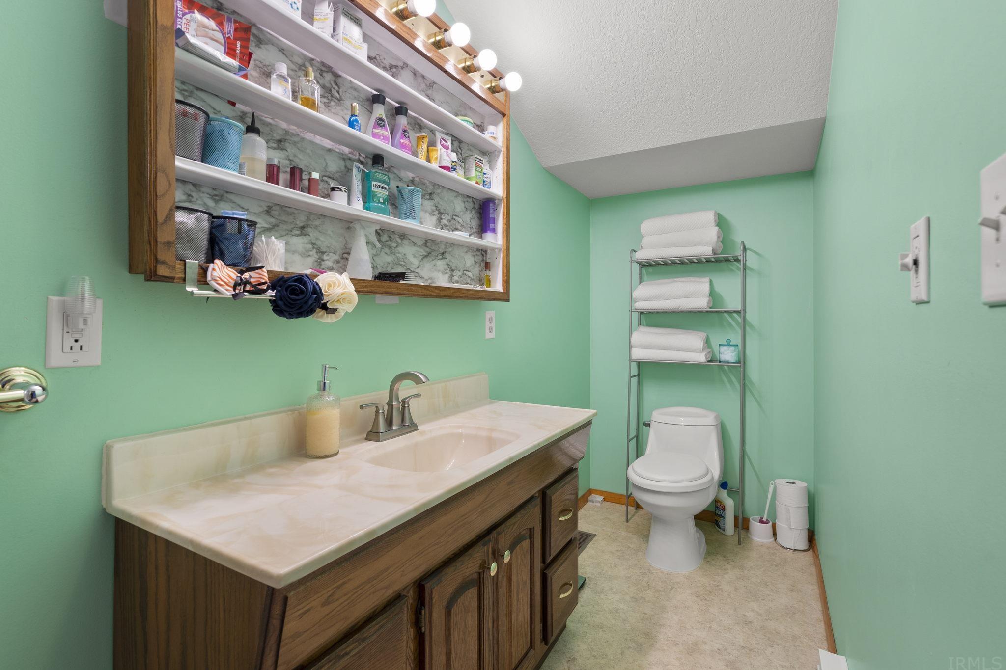 18980 Tillman Road Monroeville, IN 46773 - Photo 7 of 27