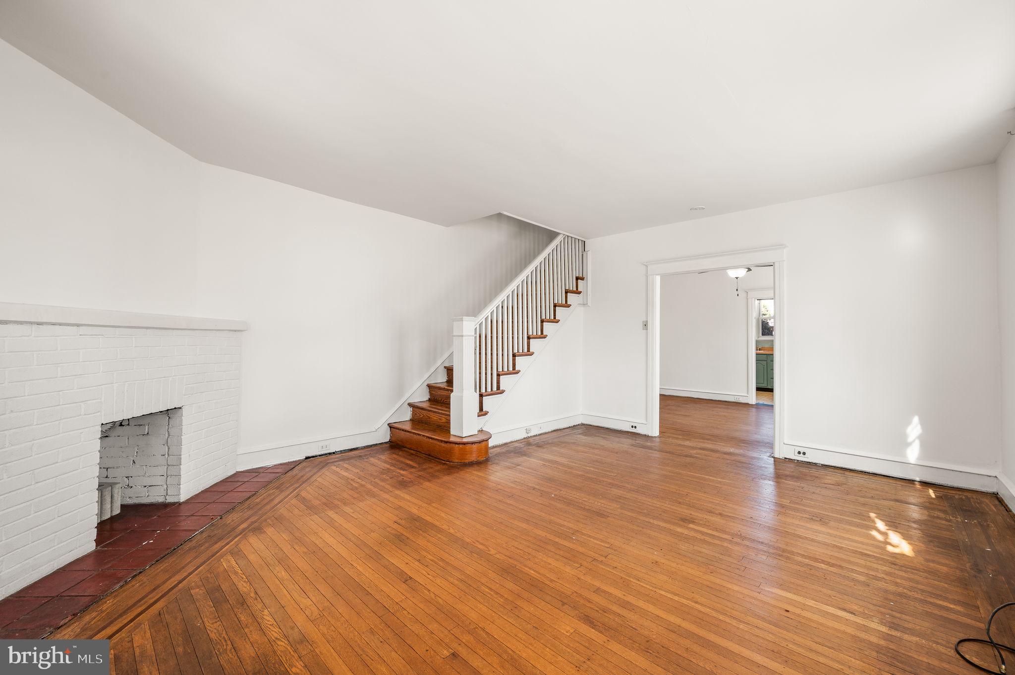 175 West Greenwood Avenue Lansdowne, PA 19050 - Photo 3 of 13