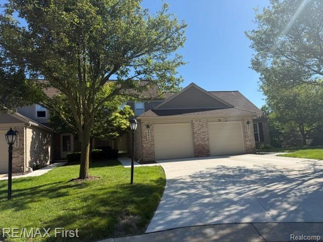 3865 Hunters Way Court Canton, MI 48188 - Photo 3 of 19