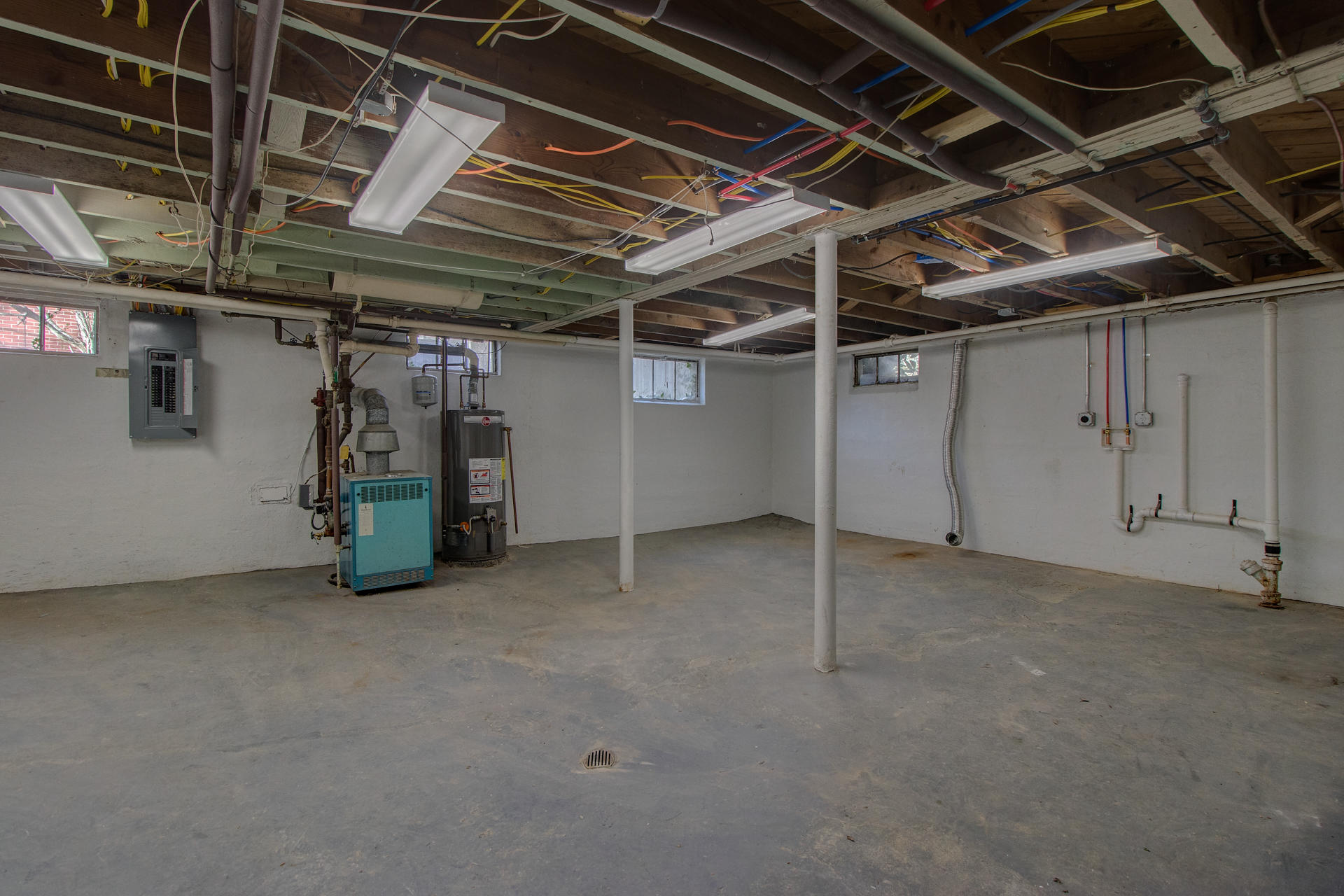 3005 Corbieshaw Road Southwest Roanoke, VA 24015 - Photo 28 of 29 IMG_9847_48_49_50_51