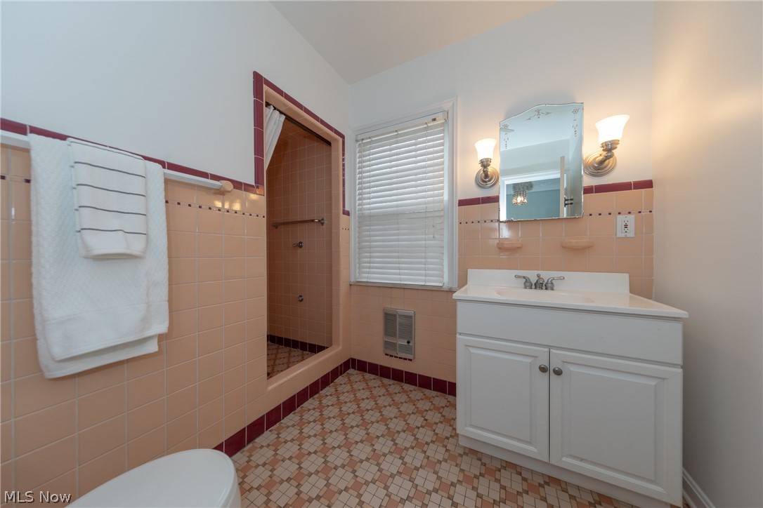3794 Hillbrook Road Cleveland, OH 44118 - Photo 25 of 35 Gallery Image 25