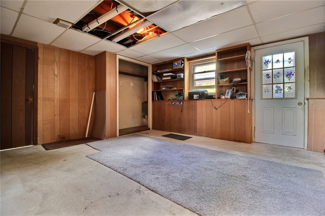 77 Tower Street Westerly, RI 02891 - Photo 21 of 27