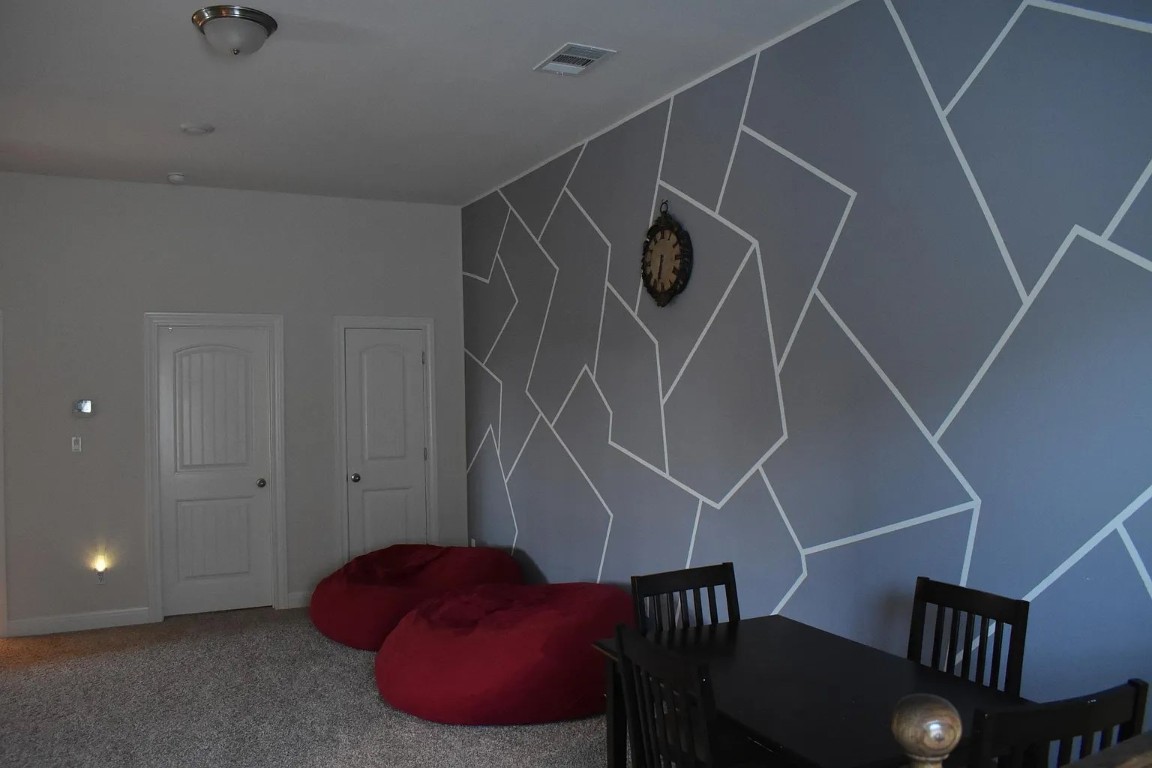 1109 Sundrops Street Leander, TX 78641 - Photo 24 of 40 a view of entryway and hall