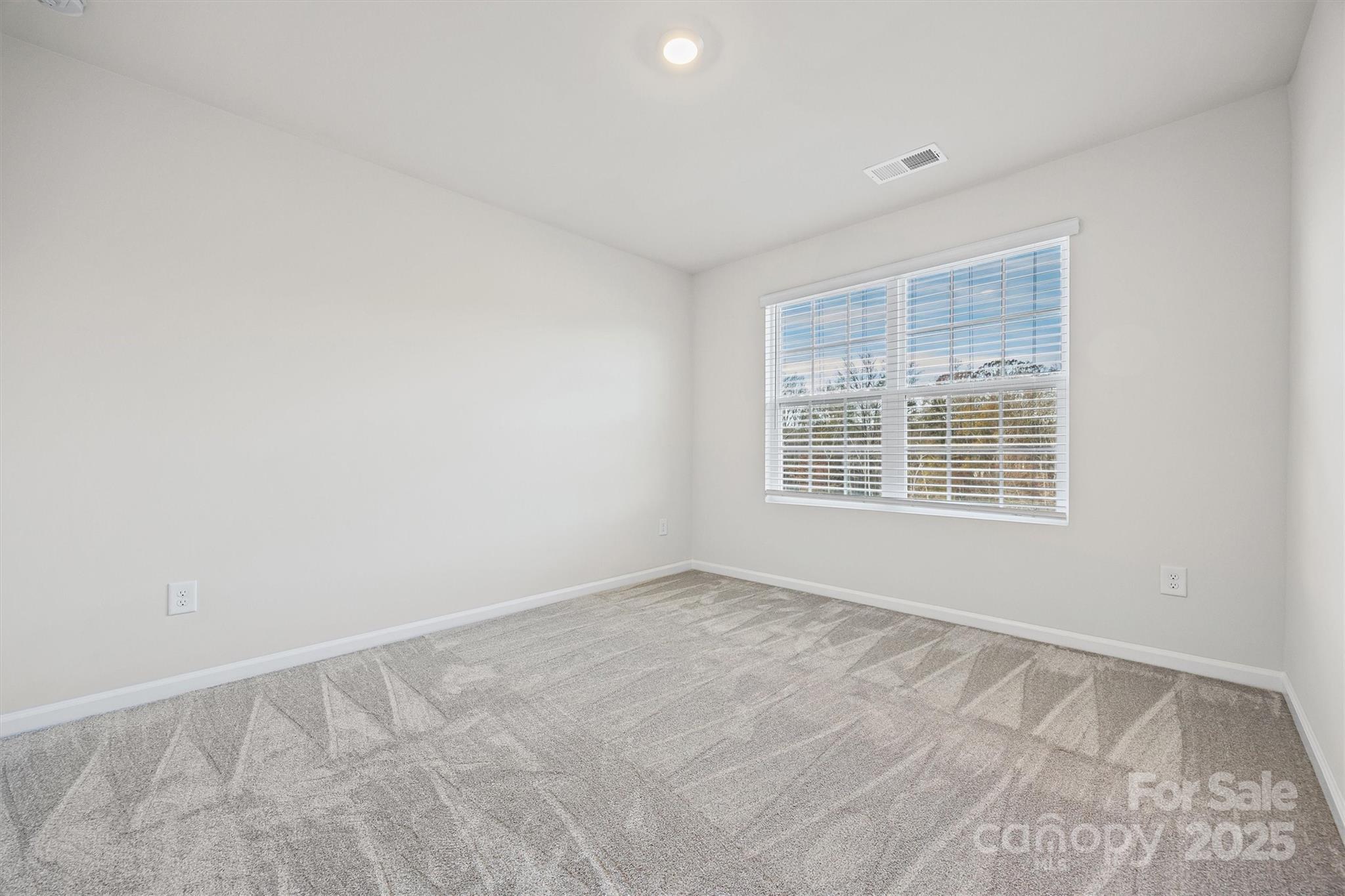 5038 Moss Pne Way Fort Mill, SC 29708 - Photo 18 of 25 an empty room with a window