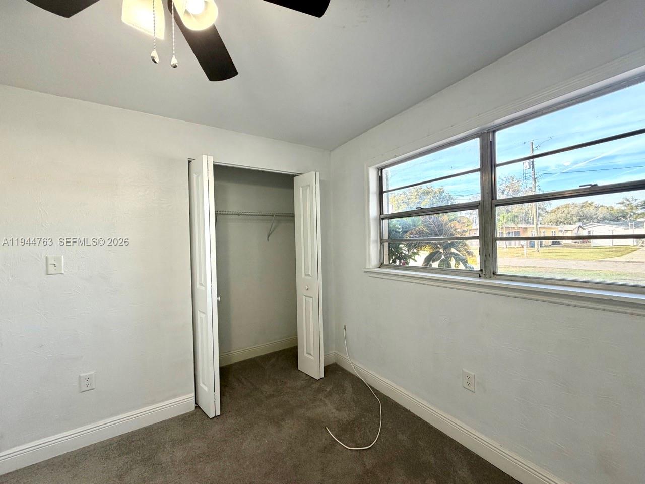 565 Forrest Drive Bartow, FL 33830 - Photo 18 of 44 an empty room with windows