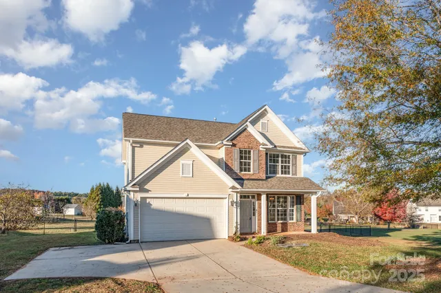 $425,000 | 1457 Jc Raulston Court, Hickory, NC 28602