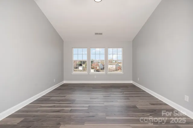 $425,000 | 1457 Jc Raulston Court, Hickory, NC 28602