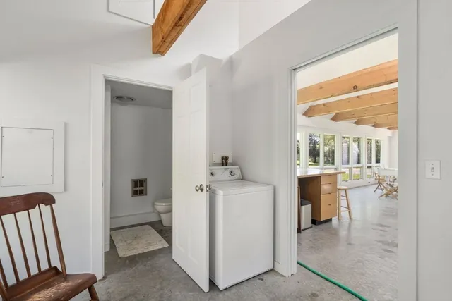 $3,950,000 | 1069 Horseneck Road, Westport, MA 02790