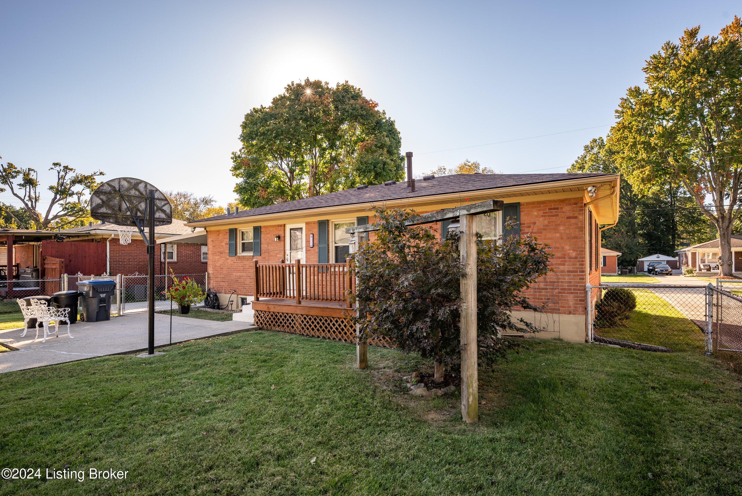 7811 Bluebonnet Road Louisville, KY 40258 - Photo 25 of 36 DHI-130