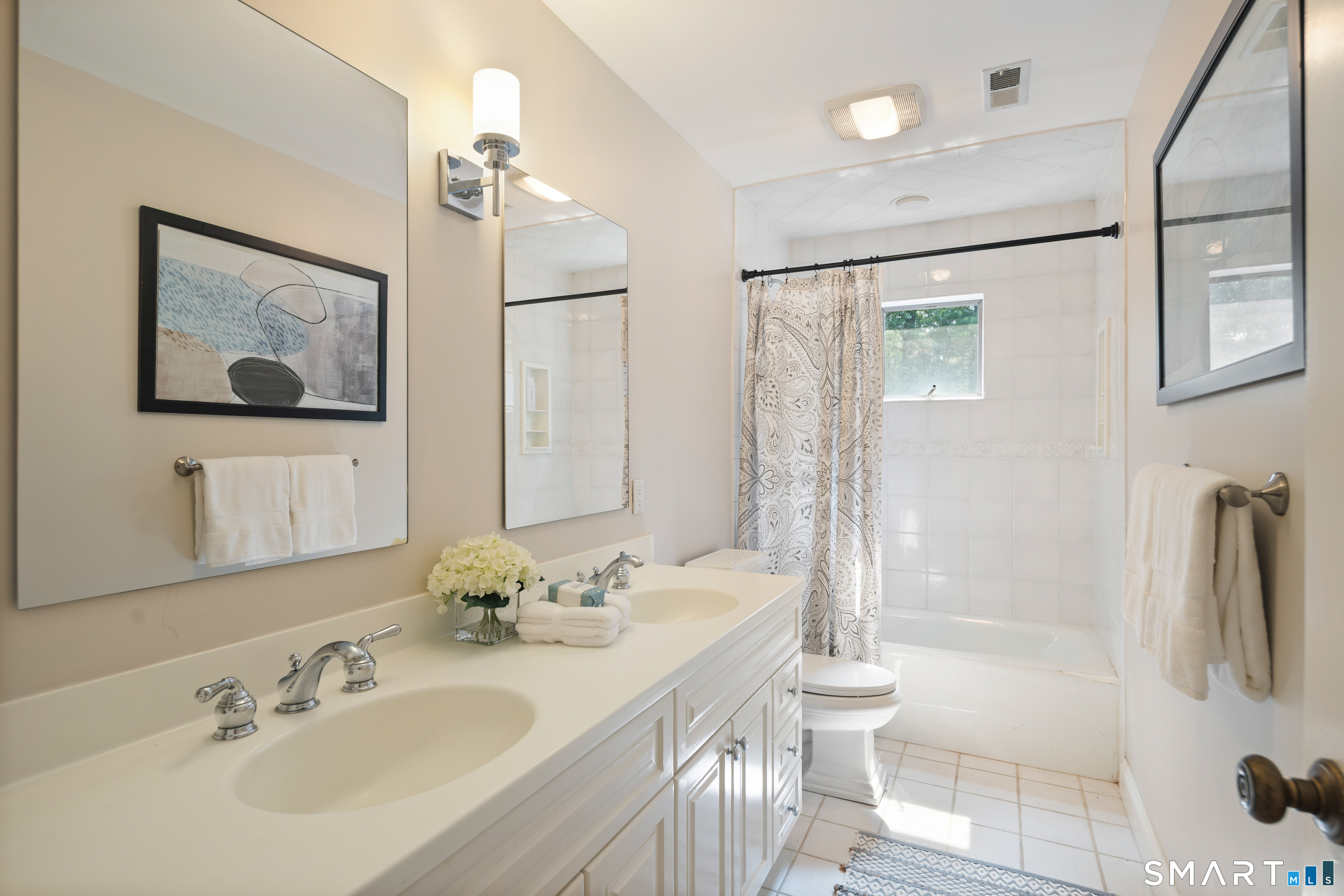 56 Long Lots Road New Canaan, CT 06840 - Photo 27 of 40 Gallery Image 27