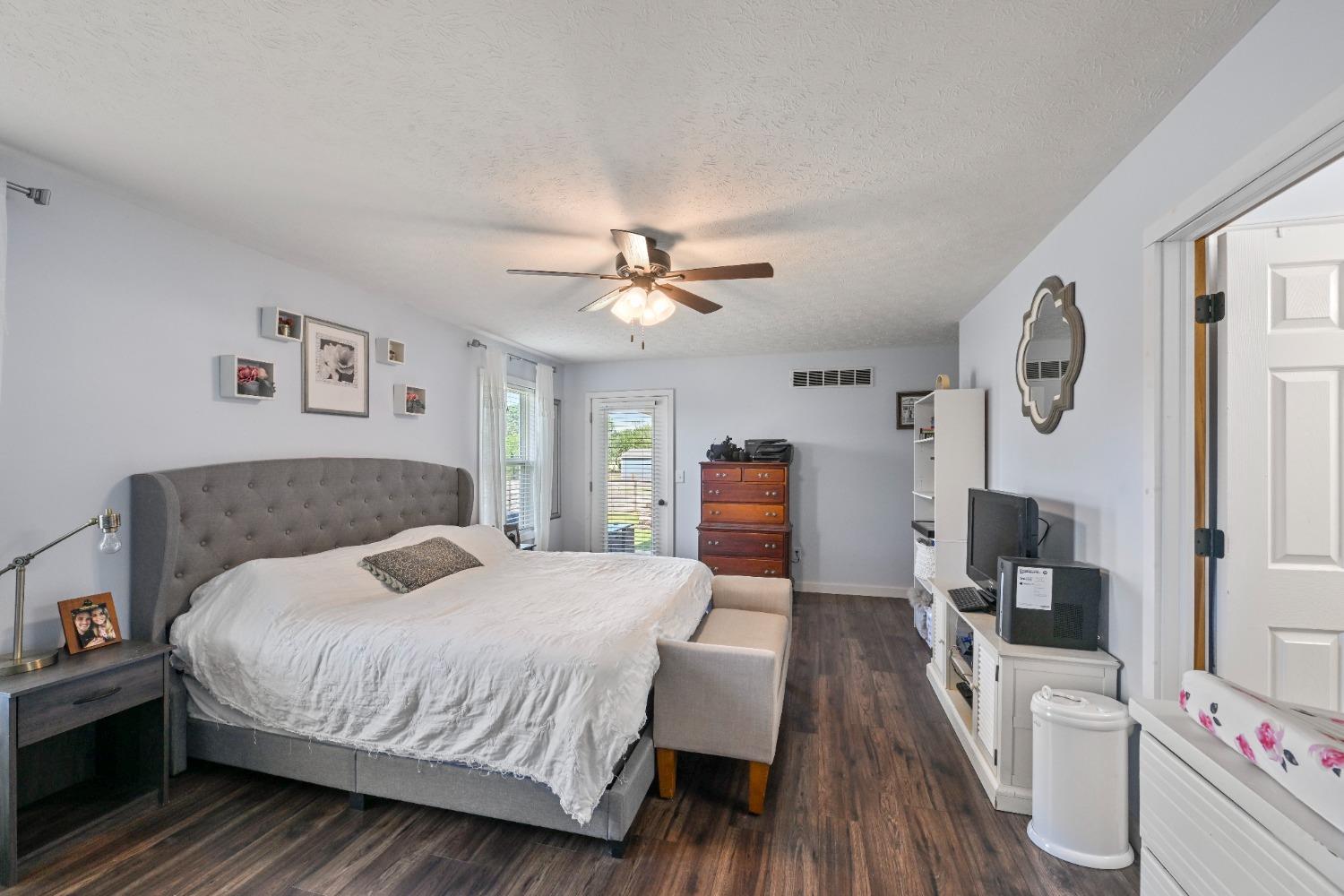 1220 Huckleberry Lane Rising Sun, IN 47040 - Photo 12 of 20 Gallery Image 12