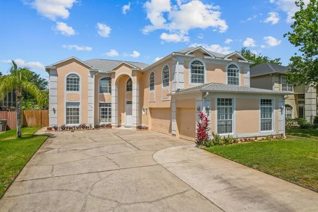 $495,000 | 1240 Falconcrest Boulevard, Apopka, FL 32712