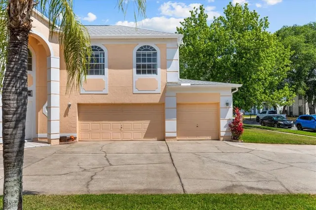 $495,000 | 1240 Falconcrest Boulevard, Apopka, FL 32712