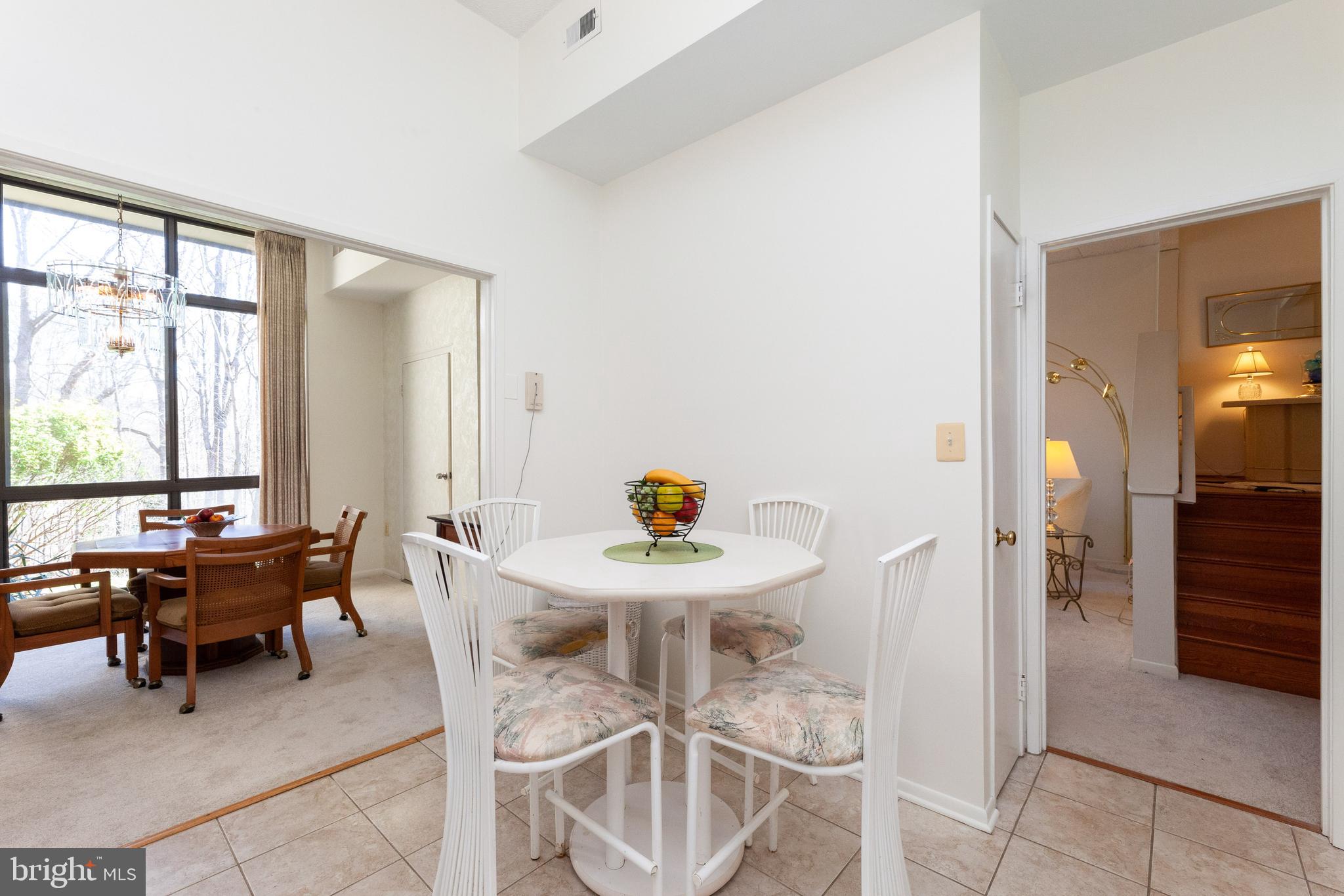 11564 Rolling Green Court, Unit 100 Reston, VA 20191 - Photo 15 of 36