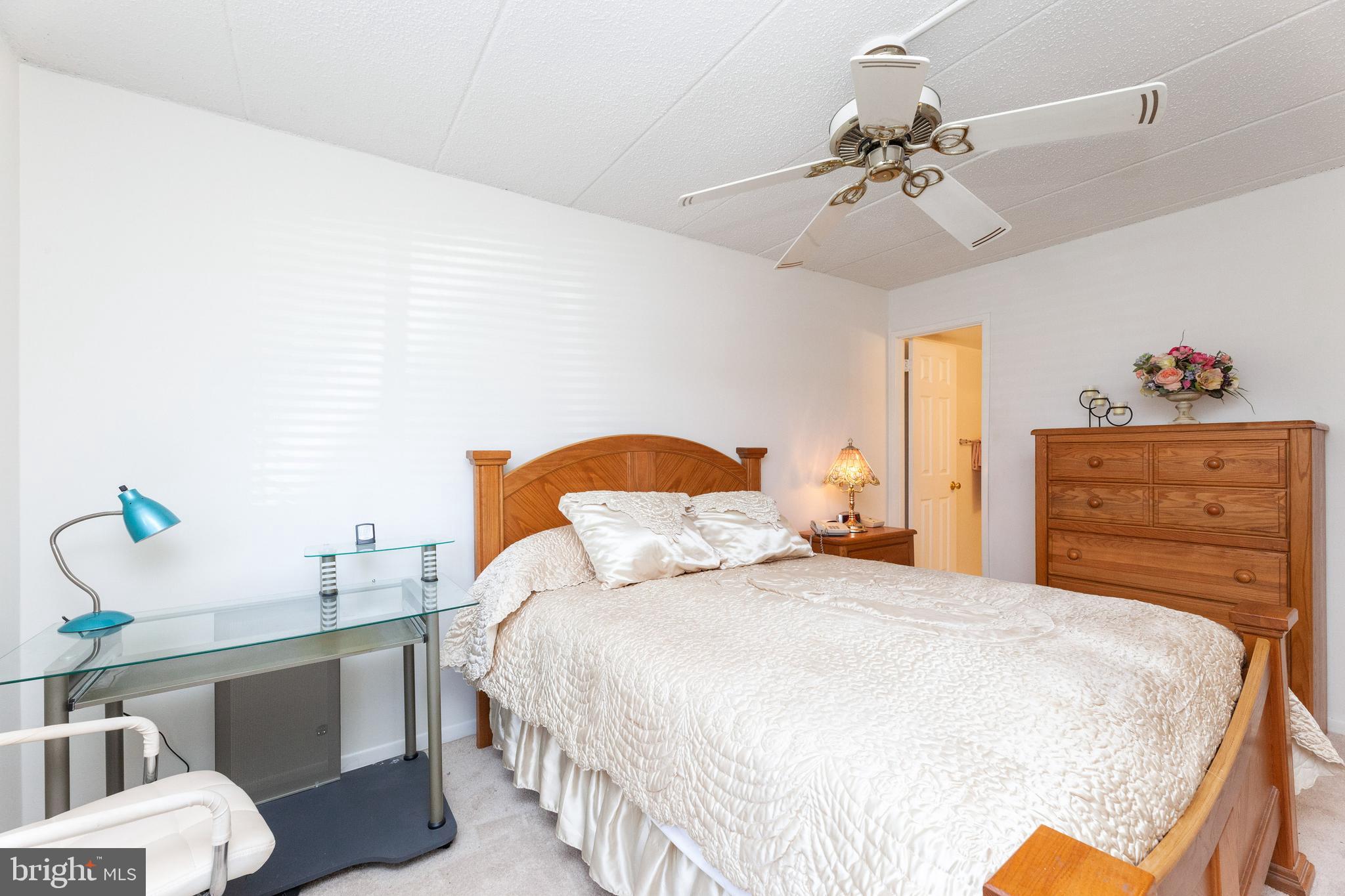 11564 Rolling Green Court, Unit 100 Reston, VA 20191 - Photo 23 of 36