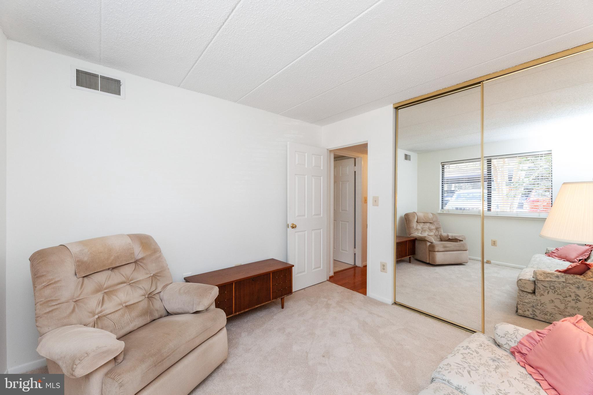 11564 Rolling Green Court, Unit 100 Reston, VA 20191 - Photo 32 of 36