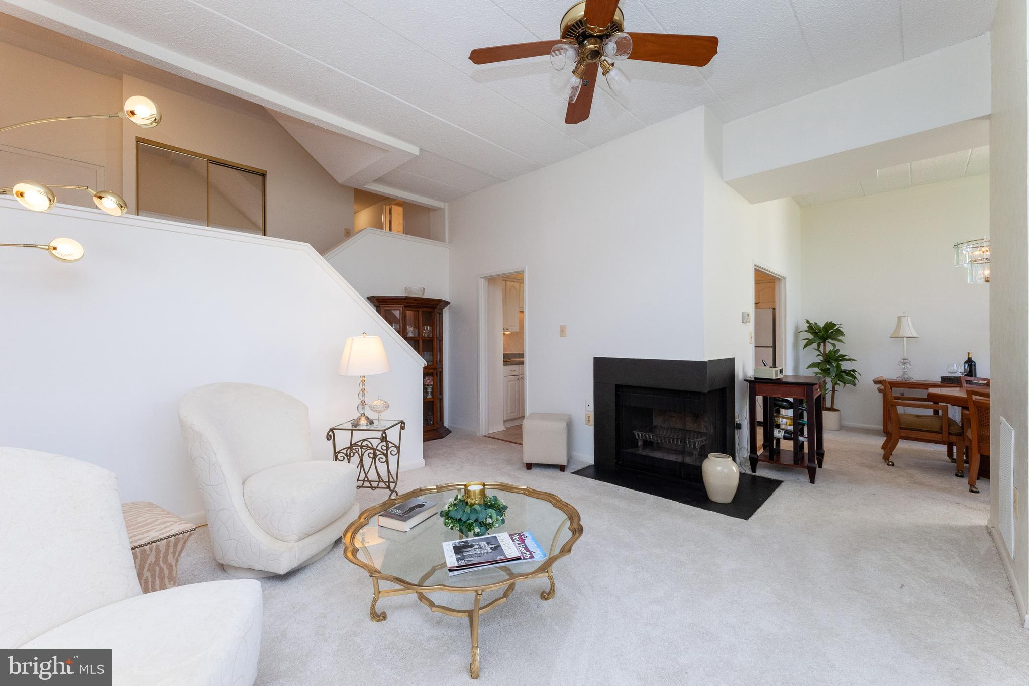 11564 Rolling Green Court, Unit 100 Reston, VA 20191 - Photo 10 of 36