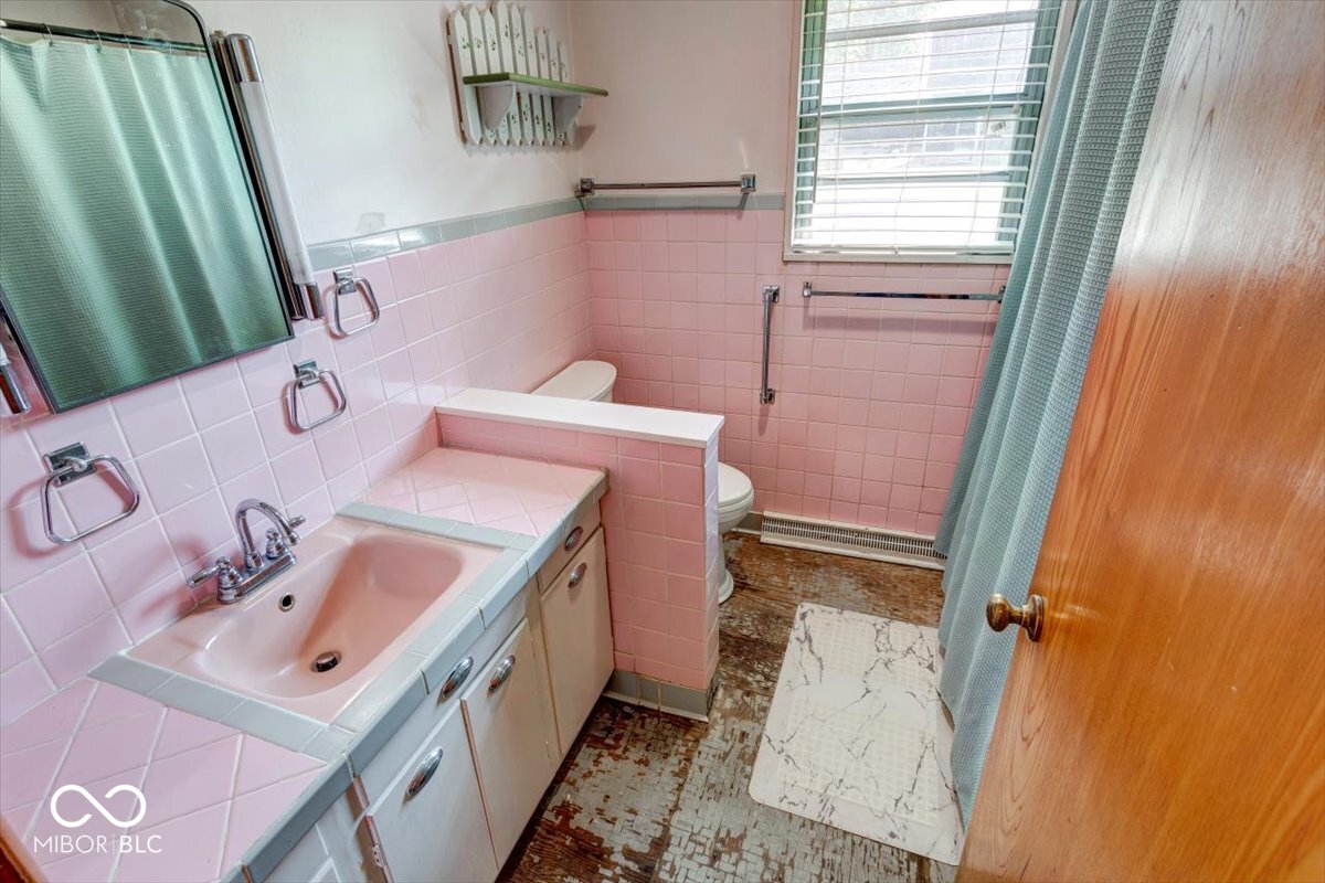 418 Brewer Drive Greenwood, IN 46142 - Photo 21 of 37