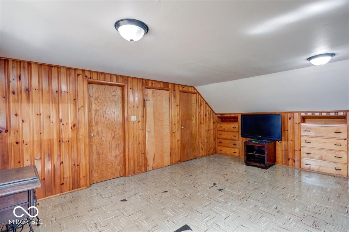 418 Brewer Drive Greenwood, IN 46142 - Photo 28 of 37