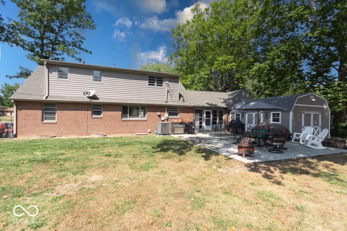 418 Brewer Drive Greenwood, IN 46142 - Photo 33 of 37